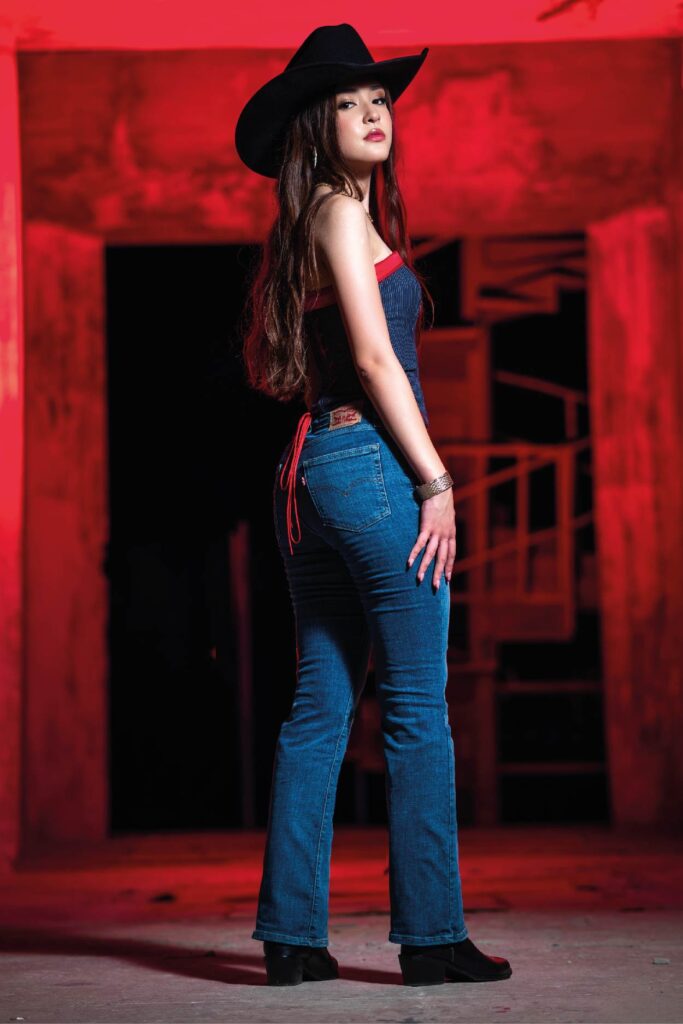 c1_Mesa de trabajo 1