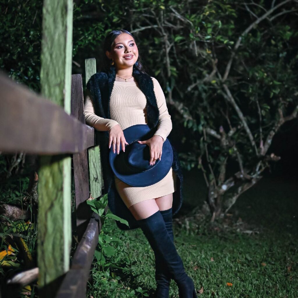 c1_Mesa de trabajo 1