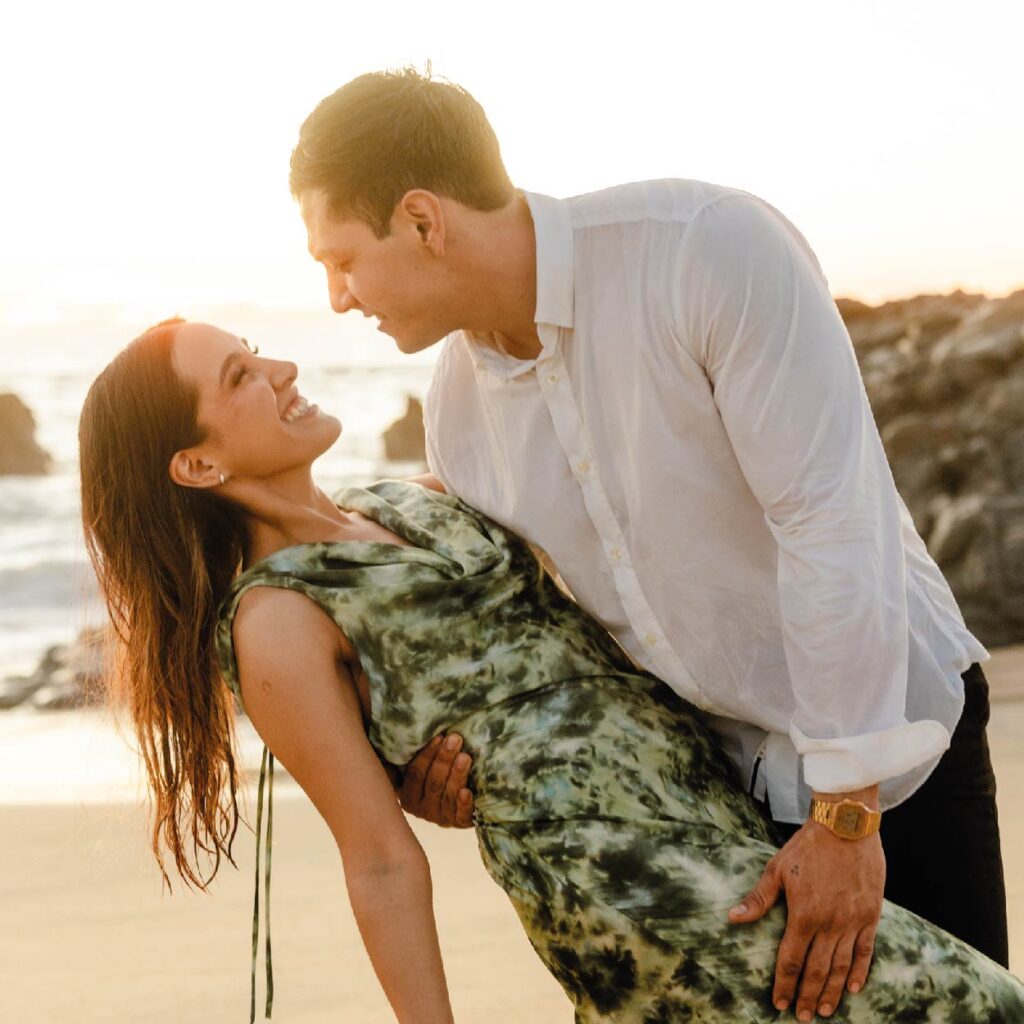 ayk_Mesa de trabajo 1